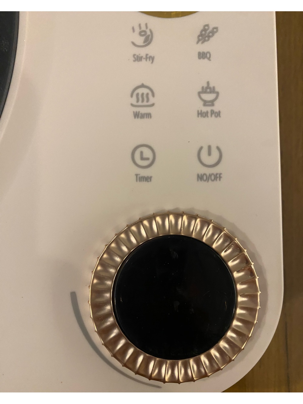 Portable Induction Cooktop - Picture 5 of 7